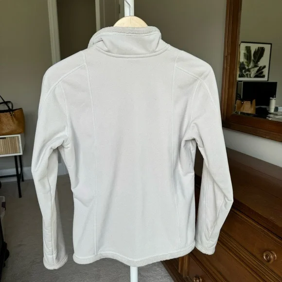 The North Face Beige Fleece Jacket - Picture 4 of 5